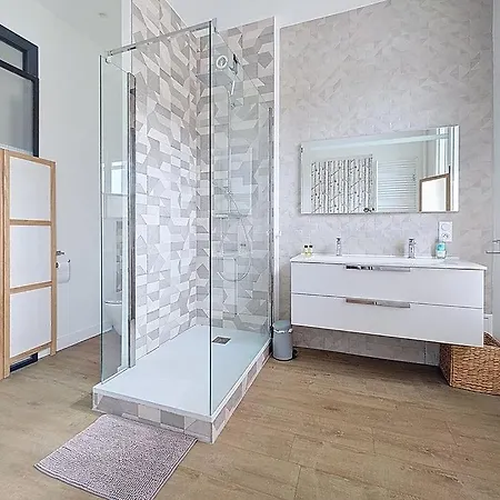 Le Semard- Superbe Hypercentre 4 Personnes * Βαλένς